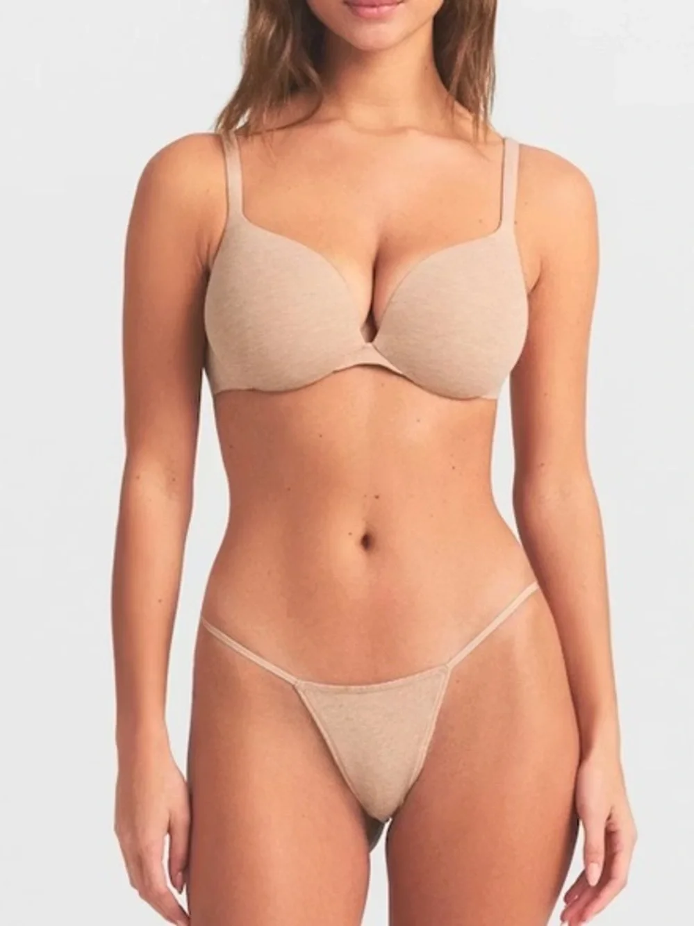 SKIMS Ultimate Teardrop Push-Up Bra - Picture 7 of 8